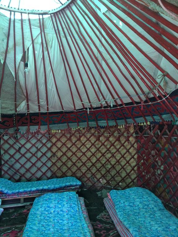 Arista Yurt Camp Hotel Karakol Room photo